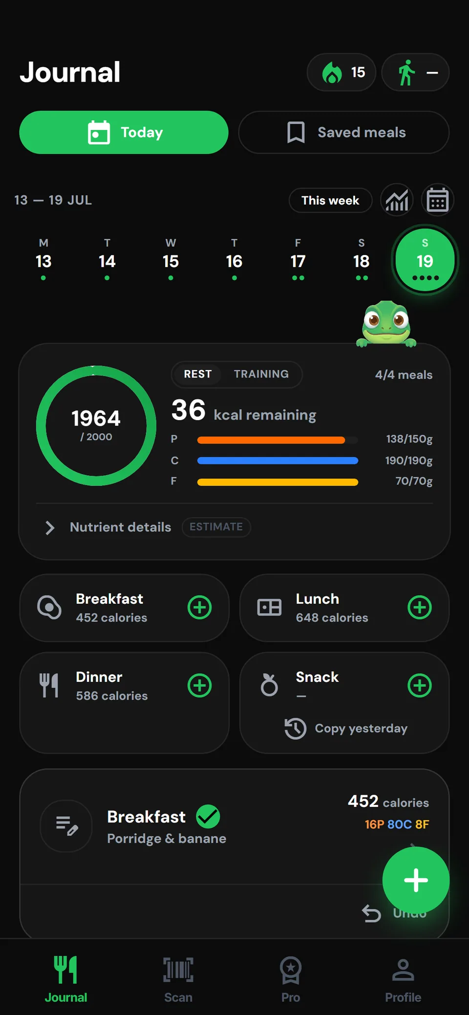 Diario ZymFit: calorie e macro del giorno, quattro pasti mangiati, idratazione e serie di 15 giorni